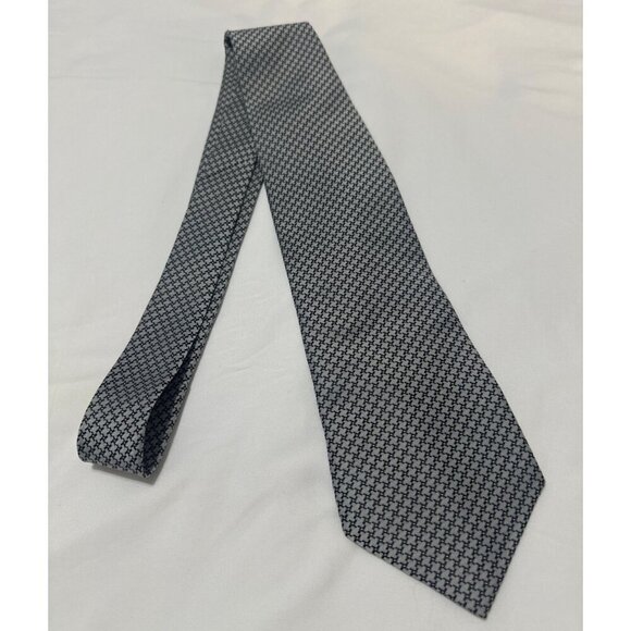 Giorgio Armani Gray Houndstooth 100% Silk Mens Tie Made In Italy - Picture 7 of 8